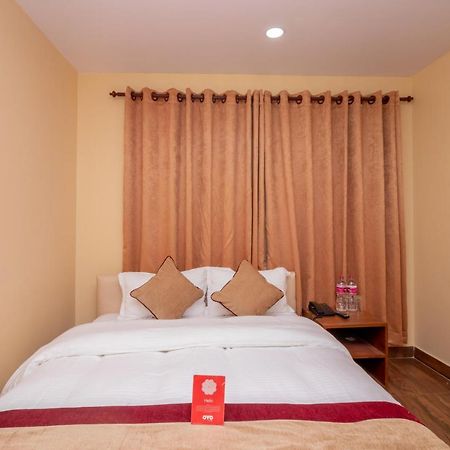 Oyo 253 Hotel Pinnacle Pokhara Ngoại thất bức ảnh